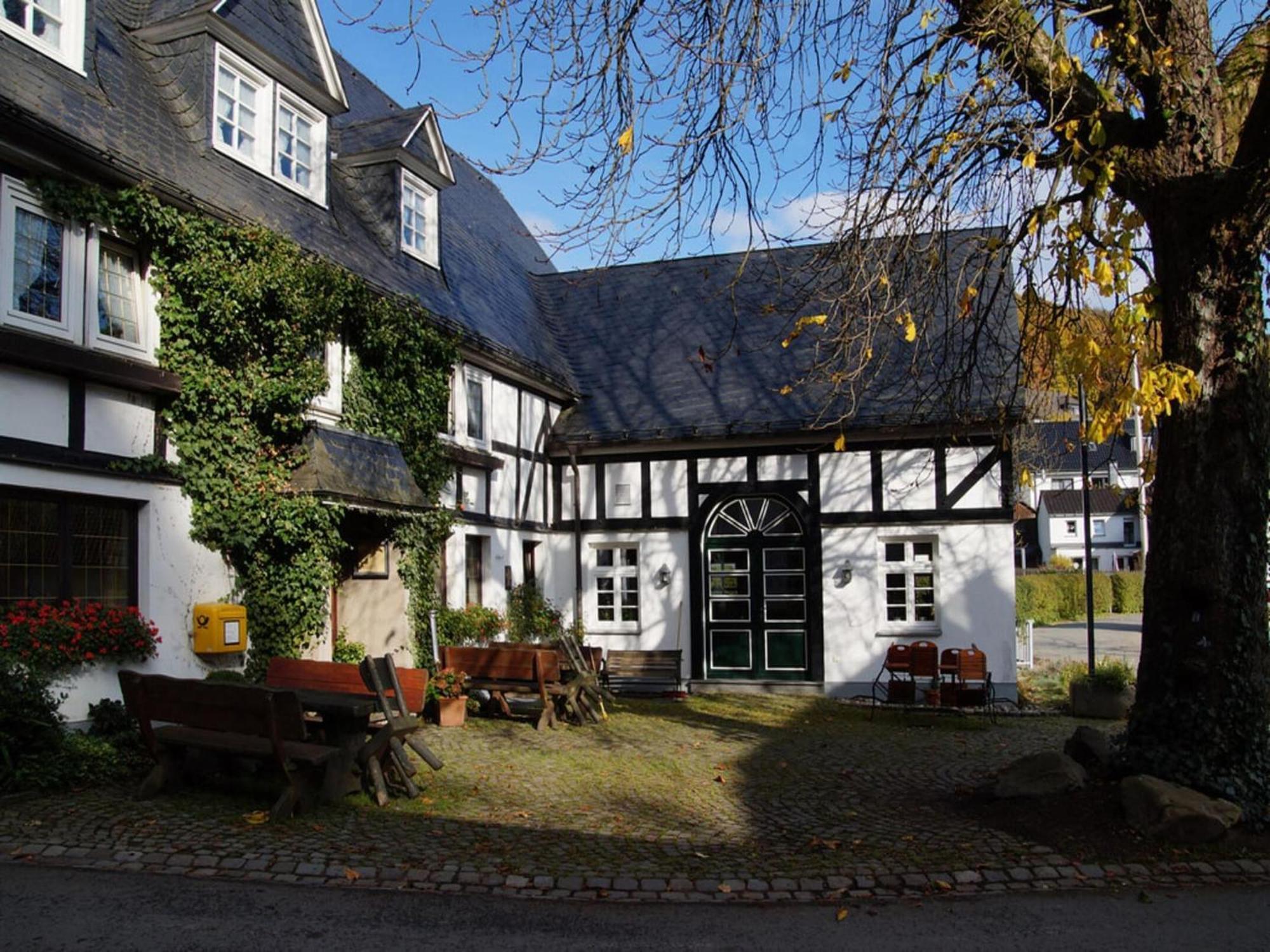 Holiday Home In Neustadt Am Rennsteig With Pond Exterior photo